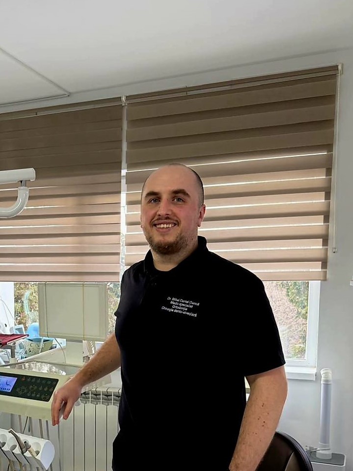 Oancă Mihai - Medic specialist ortodont