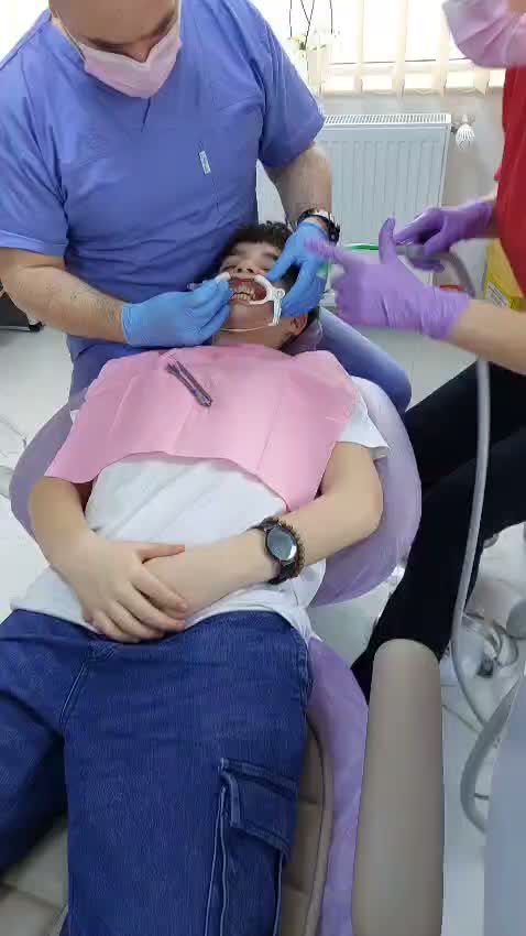 Video cazuri HopeDent